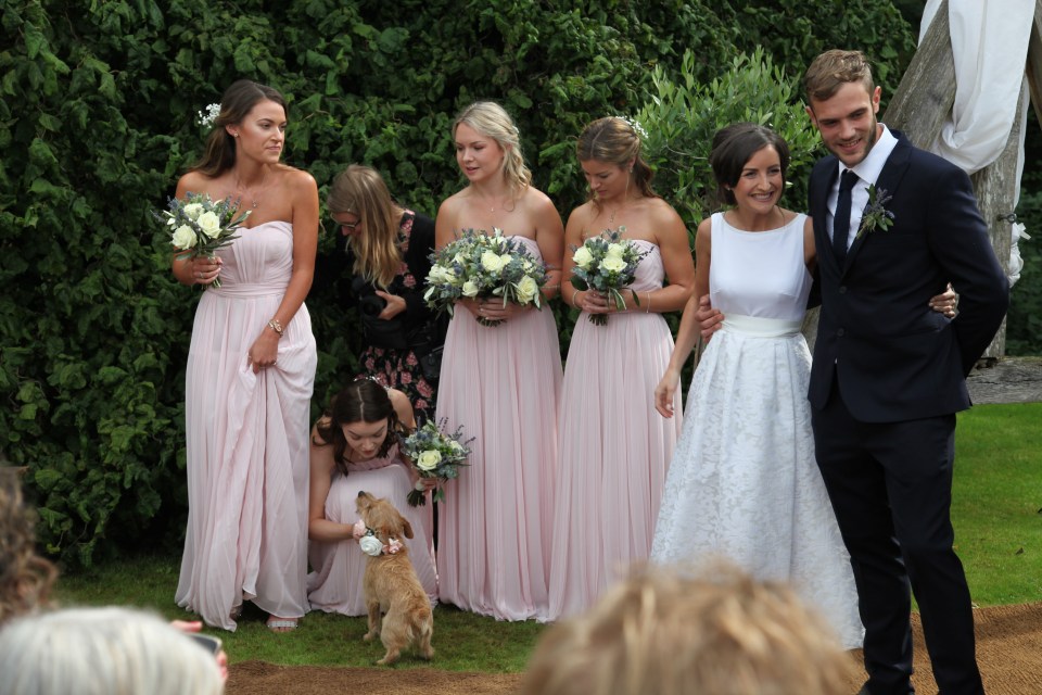 Dan and Hazel with (R-L) Laura, Louisa, Tamsin stroking Lola with Ollie the photographer behind her, and Zoe